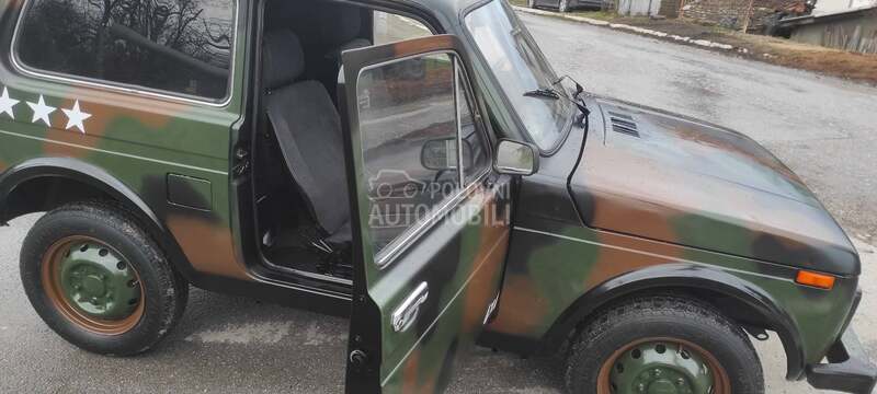 Lada Niva 