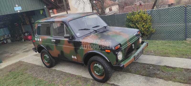 Lada Niva 