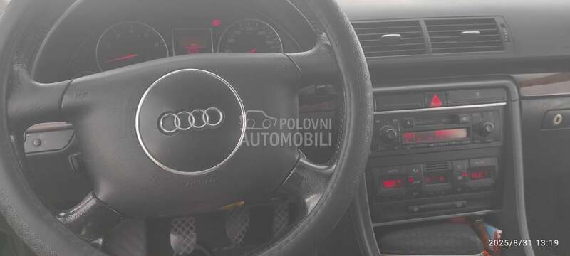 Audi A4 1.6