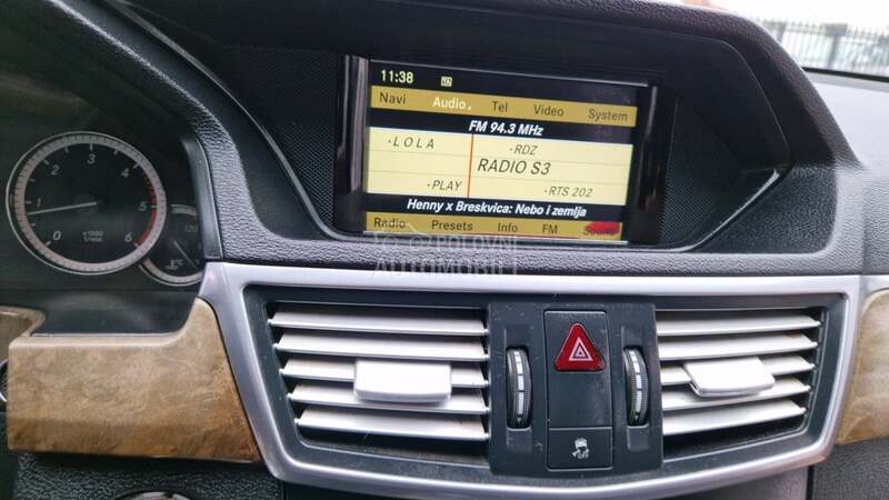 Mercedes Benz E 200 Elegance 220