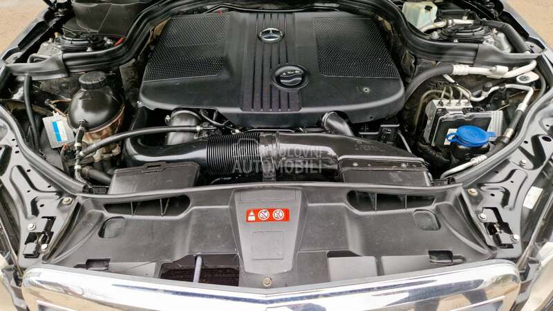 Mercedes Benz E 200 Elegance 220