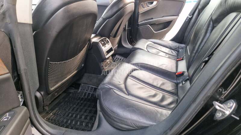 Audi A7 quattro Matrix