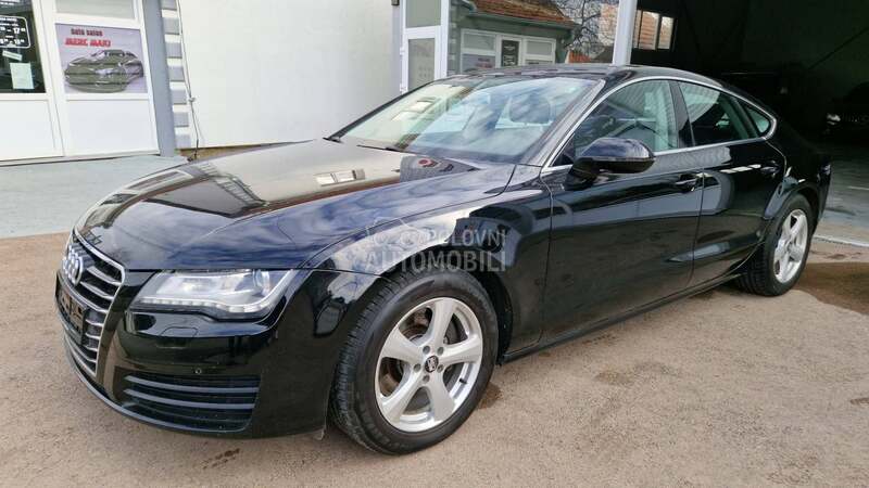 Audi A7 quattro Matrix