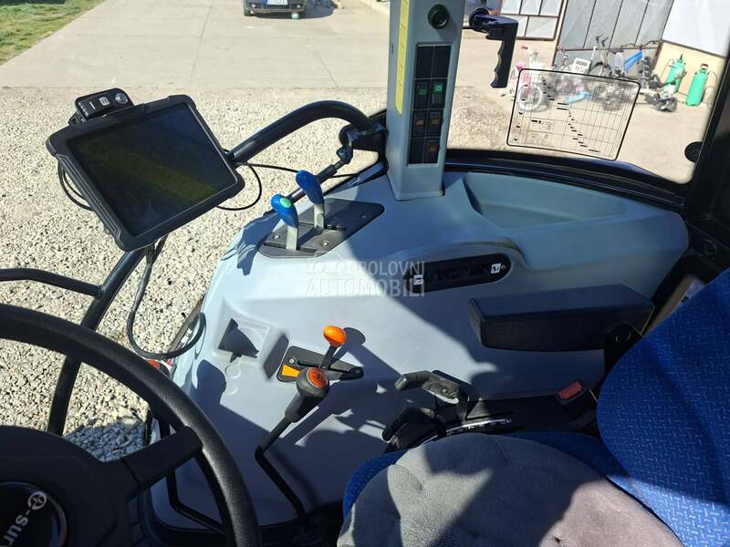 New Holland TD 5.75