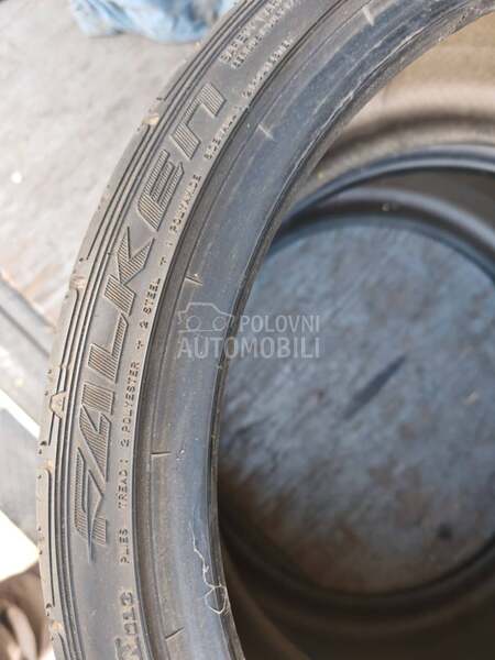 Falken 215/55 R17 Letnja
