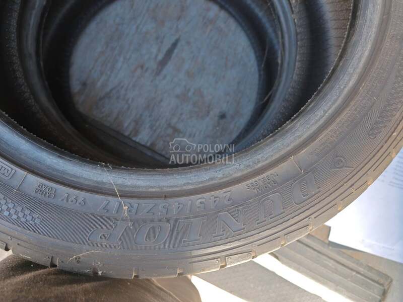 Dunlop 245/45 R17 Letnja