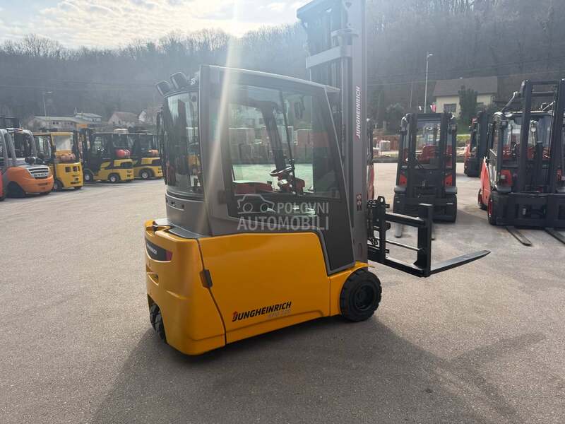 Jungheinrich 2 tone Triplex Pozicioner