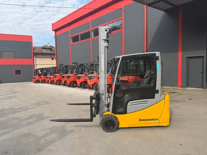 Jungheinrich 2 tone Triplex Pozicioner