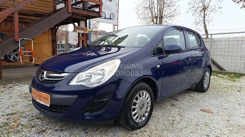 Opel Corsa D 1.2b SELECTION