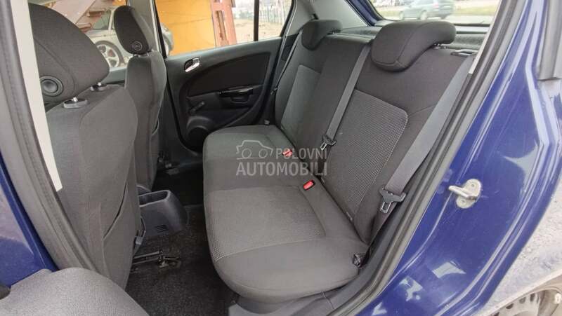 Opel Corsa D 1.2b SELECTION