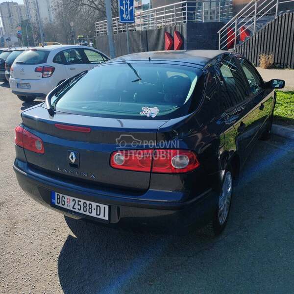 Renault Laguna 