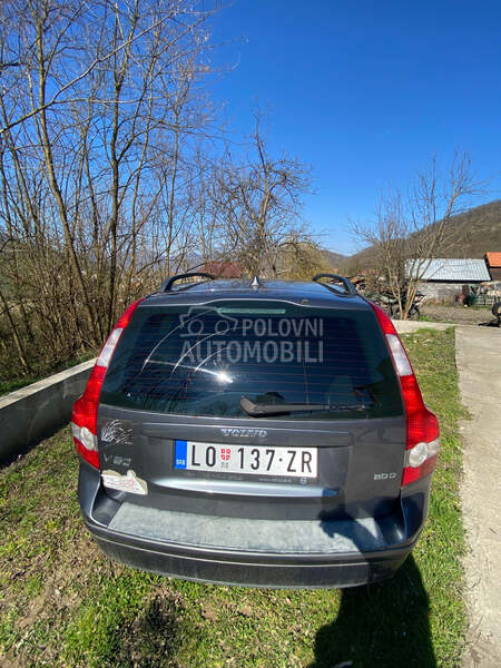 Volvo V50 