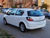 Opel Astra H 1.4 16V ENJOY