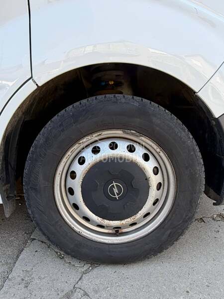 Opel Vivaro 