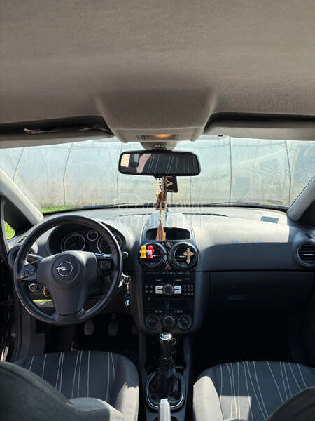 Opel Corsa D 