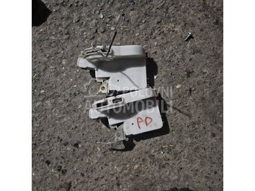 Unutrasnja brava za Volkswagen Caddy od 1995. do 2004. god.