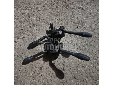 Prekidaci za zmigavce za Volkswagen Caddy od 1995. do 2004. god.