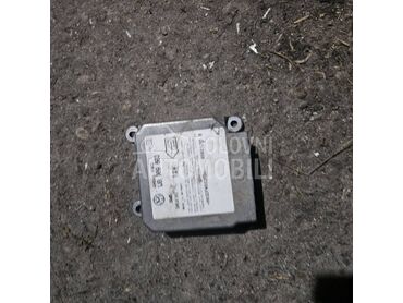 Airbag centrala za Volkswagen Caddy od 1995. do 2004. god.
