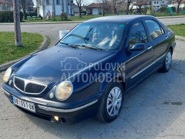 Lancia Lybra 