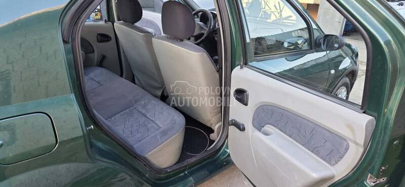 Dacia Logan 