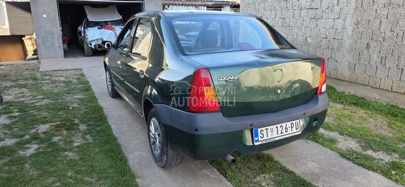 Dacia Logan 