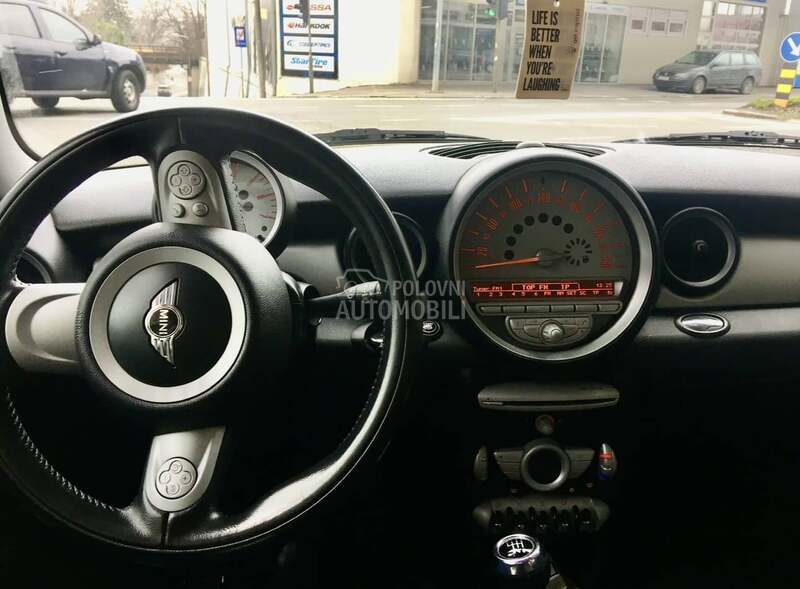 MINI Cooper 1,6