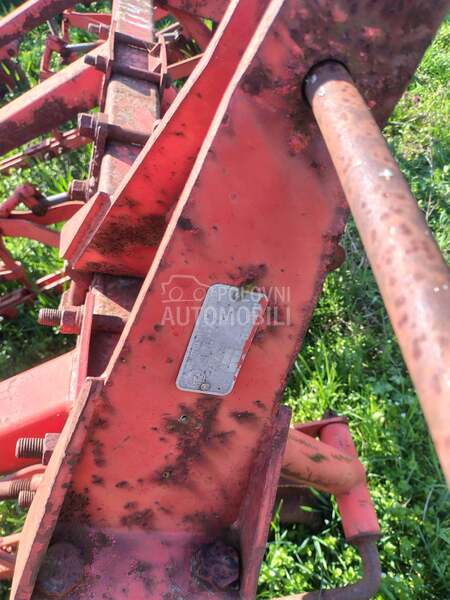 IMT Kultivator špartač