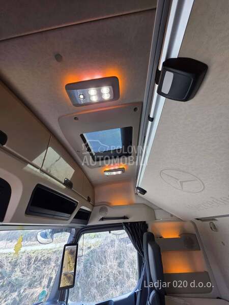 Mercedes Benz Actros