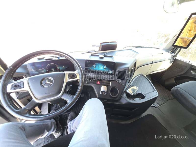 Mercedes Benz Actros