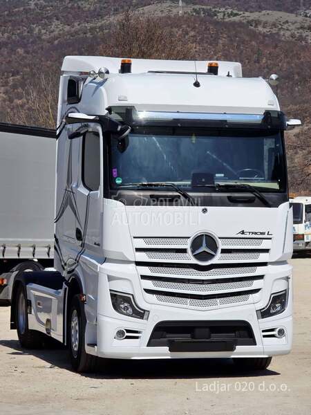 Mercedes Benz Actros