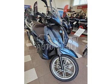 Piaggio Beverly 400