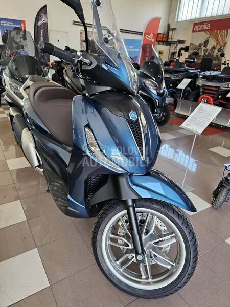 Piaggio Beverly 400