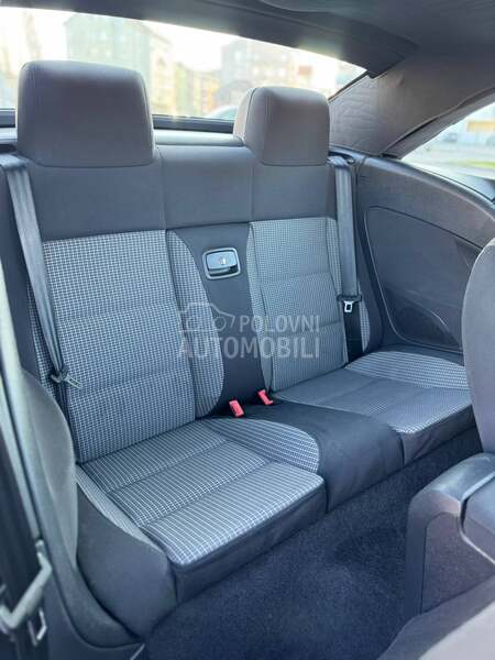 Volkswagen EOS 