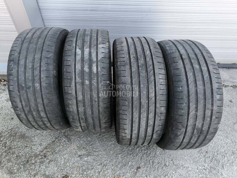 Bridgestone 275/40 R22 Letnja