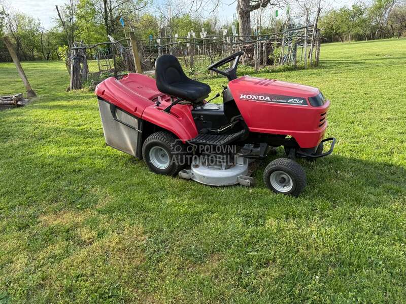 Honda 2213