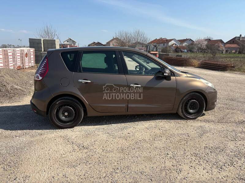 Renault Scenic 1.4