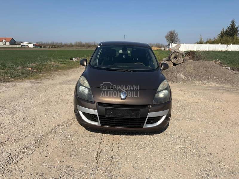 Renault Scenic 1.4