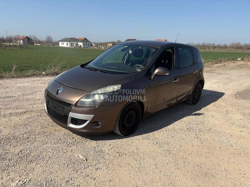 Renault Scenic 1.4