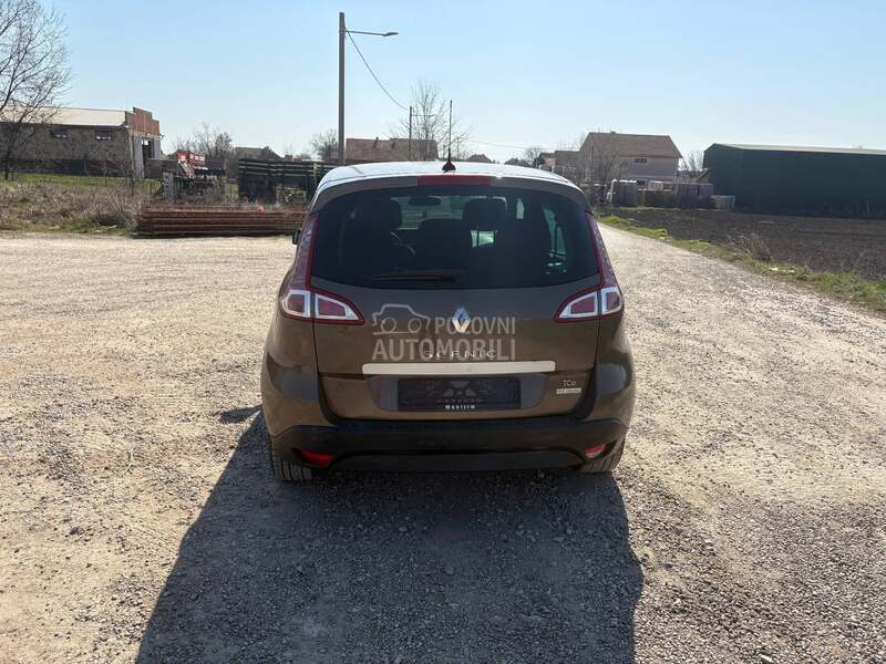 Renault Scenic 1.4