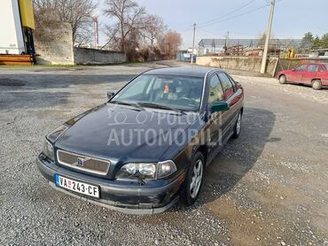 Volvo S40 