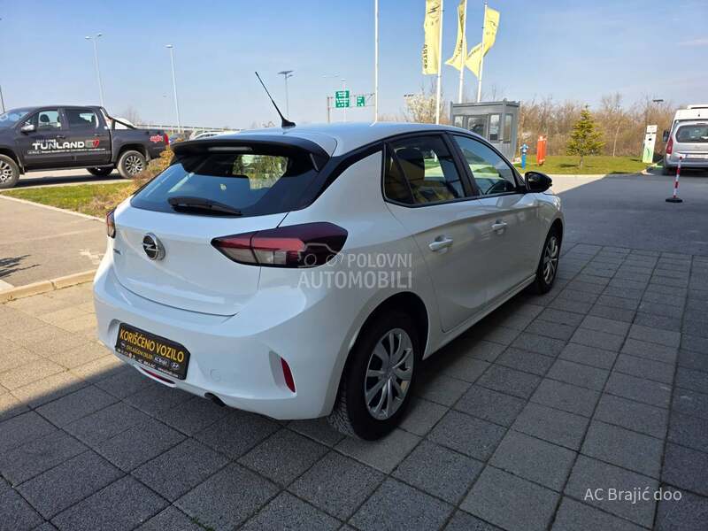 Opel Corsa E F 1.2 75 HP MT5