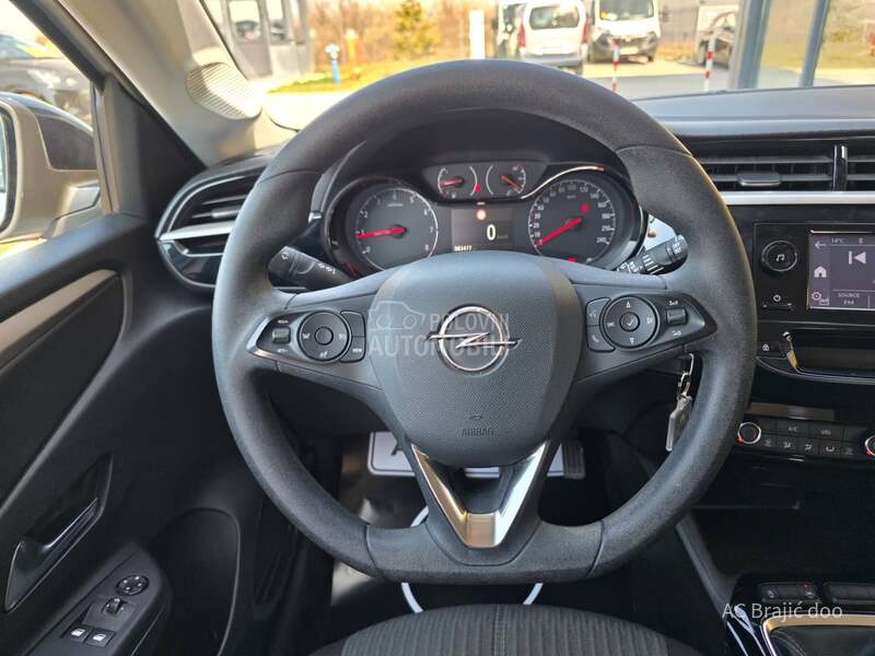 Opel Corsa E F 1.2 75 HP MT5