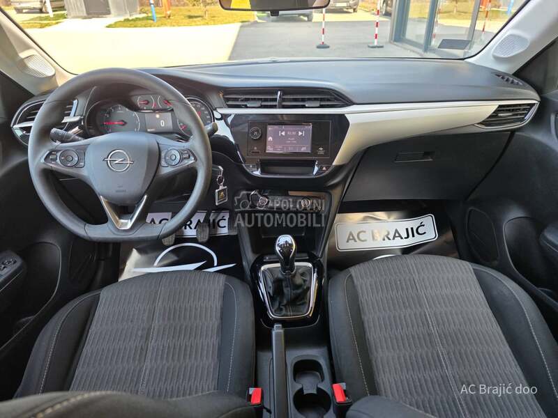 Opel Corsa E F 1.2 75 HP MT5