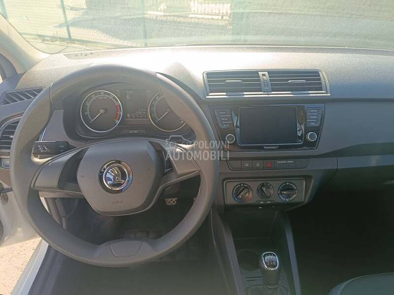 Škoda Fabia 1.0