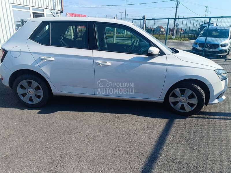 Škoda Fabia 1.0