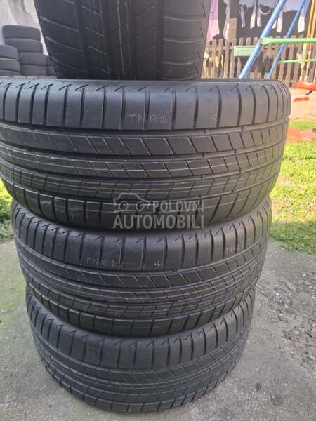 Bridgestone 225/40 R18 Letnja