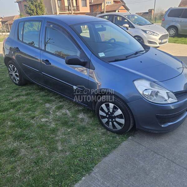 Renault Clio 1.2 b