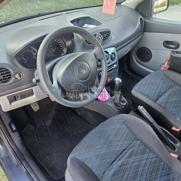 Renault Clio 1.2 b