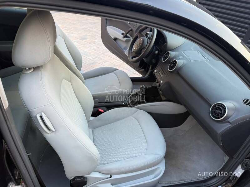 Audi A1 1,2 b