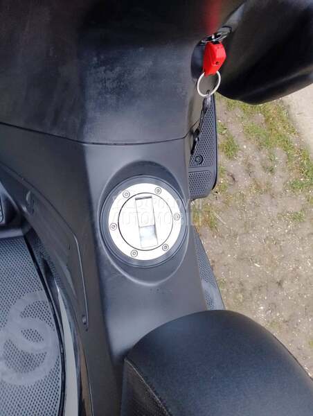 Gilera Nexus